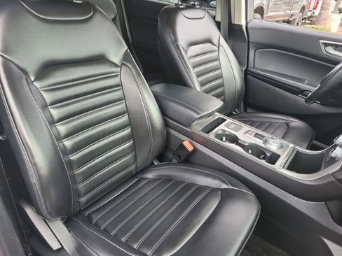 Certified 2022 Ford Edge SEL image 24