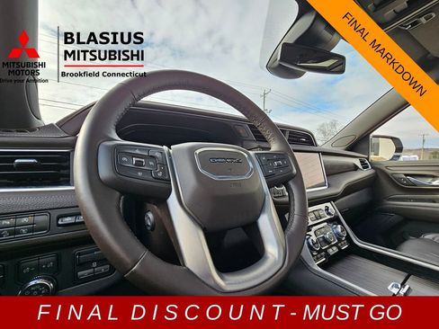 Used 2023 GMC Yukon XL Denali image 39