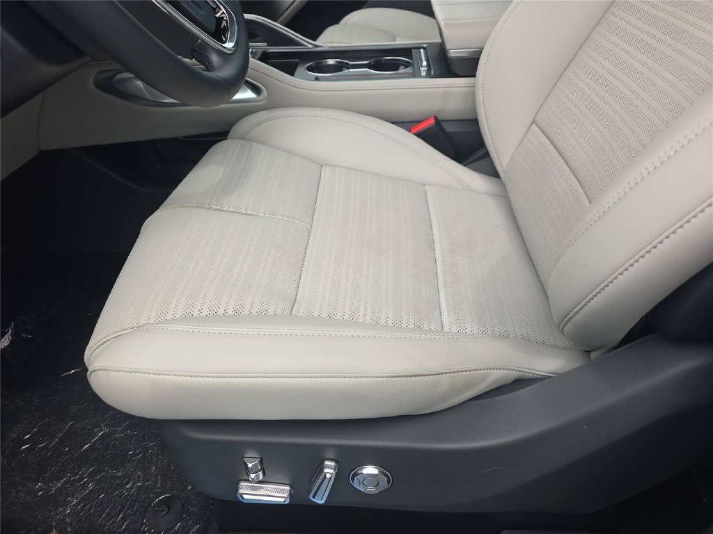 New 2026 Lincoln Nautilus Reserve AWD/4WD image 14