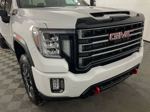 Used 2023 GMC Sierra 2500 AT4 w/ AT4 Premium Plus Package image 10