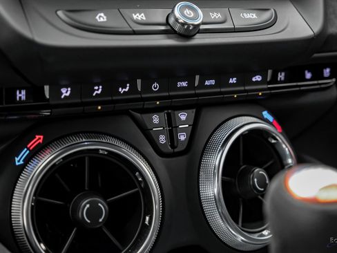 Used 2022 Chevrolet Camaro ZL1 image 51