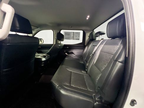Used 2023 Toyota Tundra Limited AWD/4WD image 29