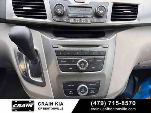 Used 2016 Honda Odyssey LX image 24
