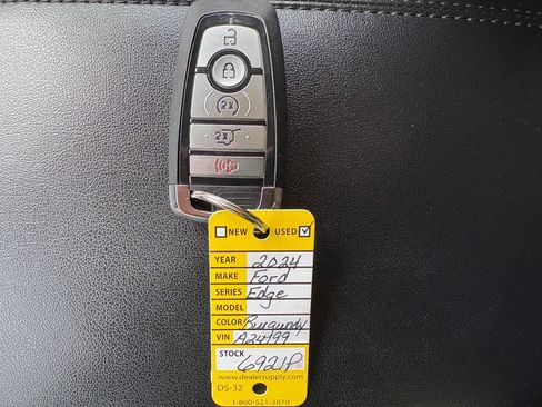 Used 2024 Ford Edge SEL w/ Convenience Package AWD/4WD image 17