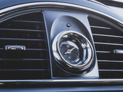 Used 2016 Buick Enclave Leather image 15