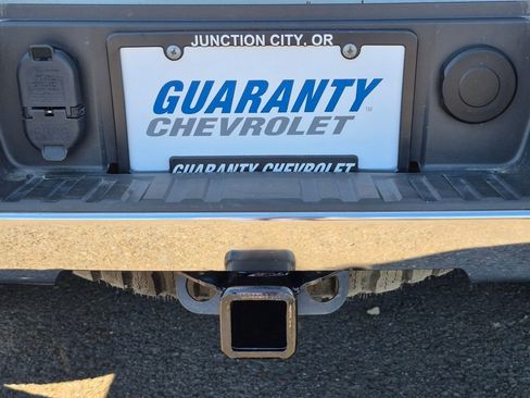 Used 2018 Chevrolet Silverado 1500 LT image 18
