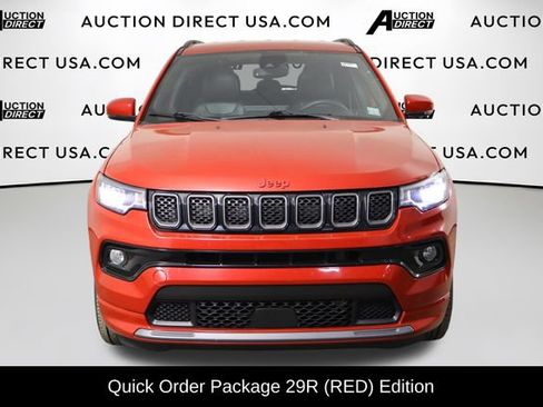 Used 2023 Jeep Compass Limited AWD/4WD image 2