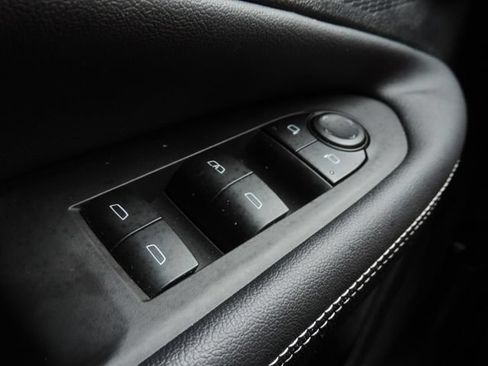 Used 2026 Chevrolet Blazer EV LT FWD image 24