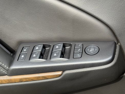 Used 2018 GMC Yukon Denali w/ Denali Ultimate Package AWD/4WD image 21