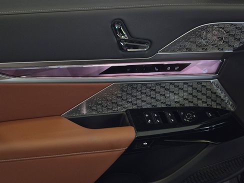 New 2026 BMW 740i w/ Executive Package RWD image 14