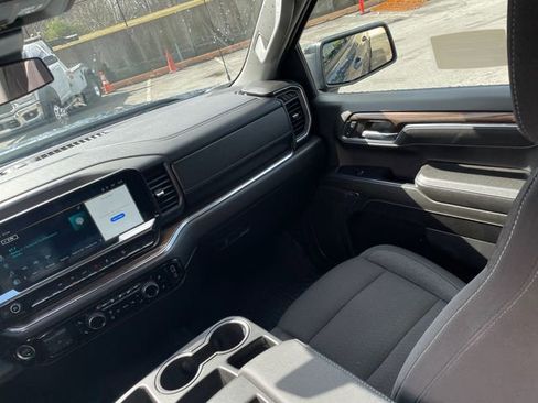 Used 2024 Chevrolet Silverado 1500 RST image 24