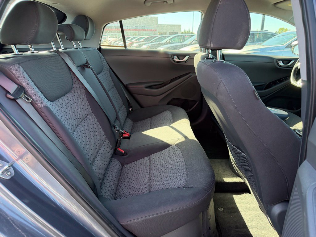 Used 2017 Hyundai Ioniq SEL FWD image 11