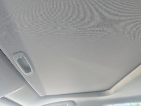 Used 2018 Toyota Avalon XLE Premium FWD image 24