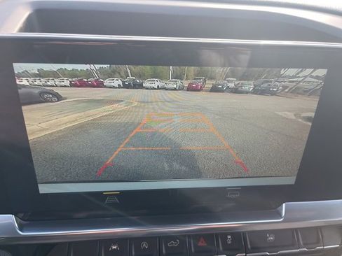 Used 2023 Chevrolet Silverado 1500 LT image 13