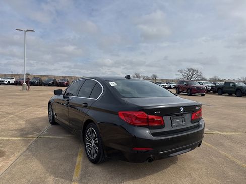 Used 2019 BMW 530i xDrive w/ Convenience Package image 17