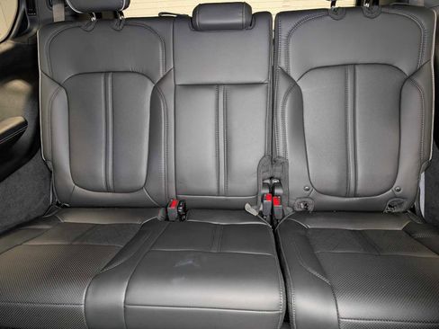 Used 2023 Jeep Grand Wagoneer Series II image 27