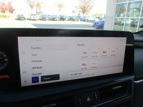 Used 2023 Lexus ES 350 w/ Premium Package image 20