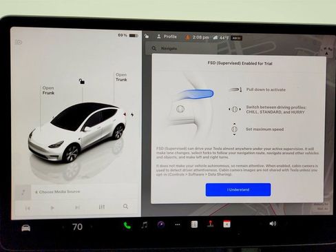 Used 2024 Tesla Model Y Long Range image 22