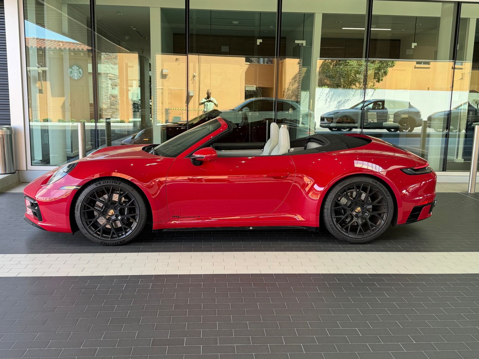 Certified 2022 Porsche 911 Carrera S RWD image 2