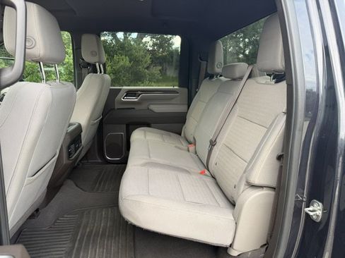 Used 2024 Chevrolet Silverado 2500 LT w/ Safety Package AWD/4WD image 12