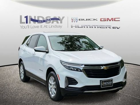 Certified 2024 Chevrolet Equinox LT AWD/4WD image 2