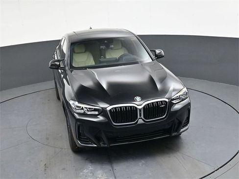 Used 2024 BMW X4 M40i w/ Premium Package image 23