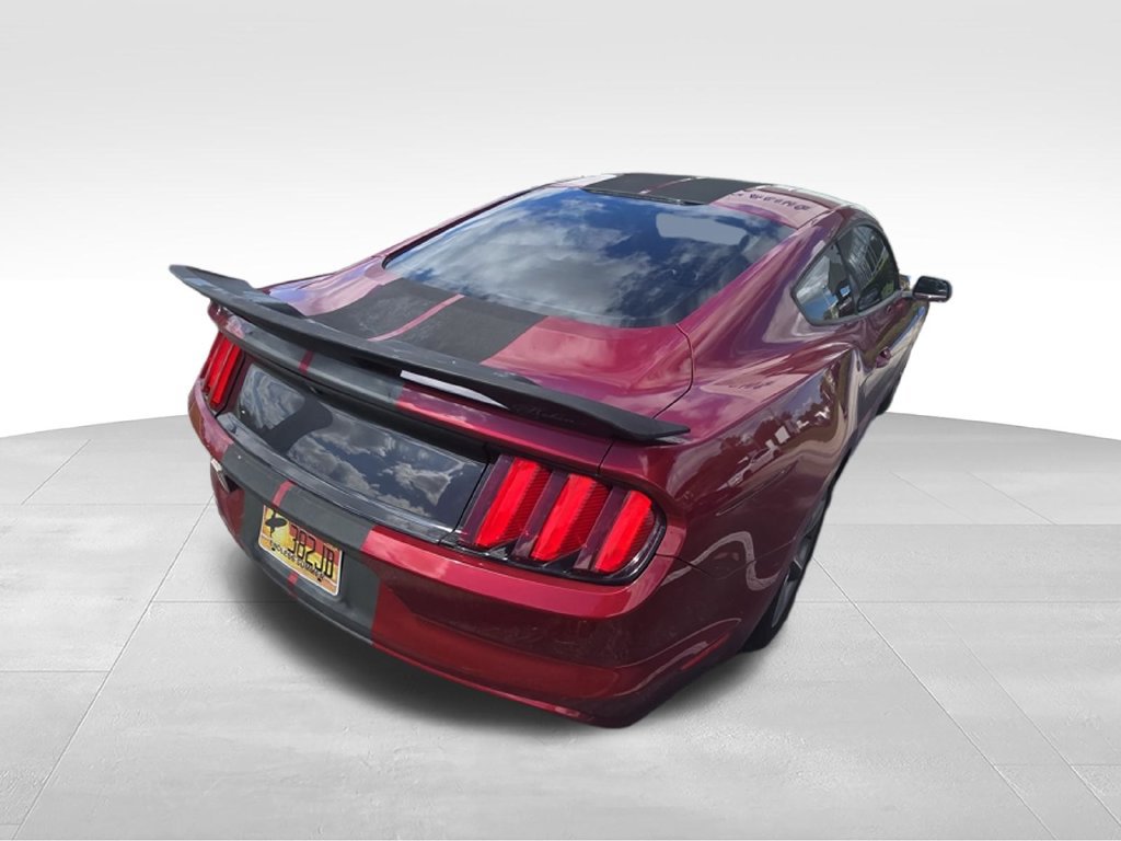 Used 2016 Ford Mustang Coupe w/ Equipment Group 051A RWD image 7