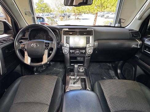 Certified 2022 Toyota 4Runner Trail Special Edition AWD/4WD image 17