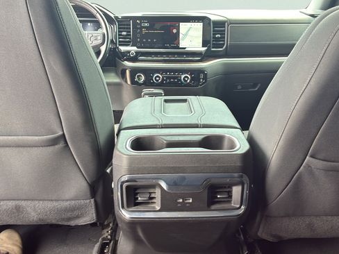 Used 2022 GMC Sierra 1500 Elevation w/ X31 Off-Road Package AWD/4WD image 26