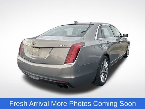 Used 2018 Cadillac CT6 Luxury image 5