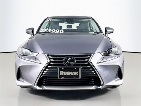 Used 2018 Lexus IS 300 image 2