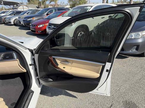 Used 2018 BMW 330i Sedan w/ Convenience Package RWD image 27