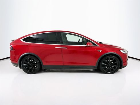 Used 2018 Tesla Model X P100D image 9