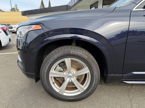 Used 2016 Volvo XC90 T5 Momentum image 15