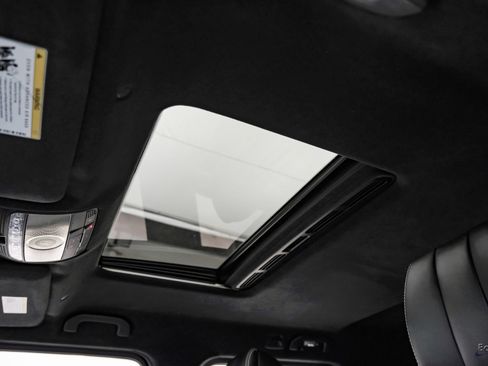 Used 2021 Mercedes-Benz G 550 image 39