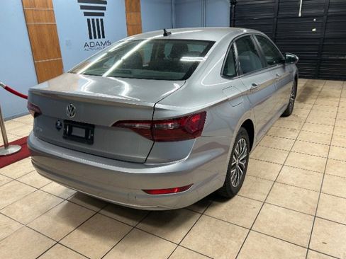 Used 2021 Volkswagen Jetta S image 4