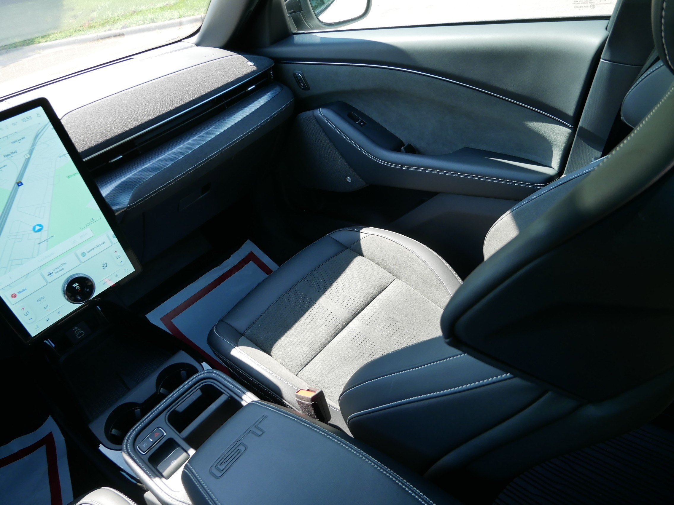 Used 2025 Ford Mustang Mach-E GT w/ Interior Protection Package AWD/4WD image 11