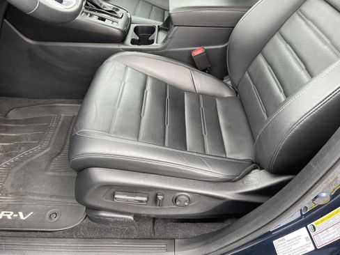 Used 2025 Honda CR-V EX-L image 3