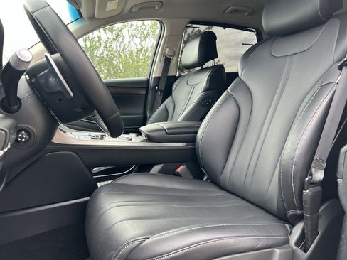 Used 2024 Genesis GV80 2.5T image 11