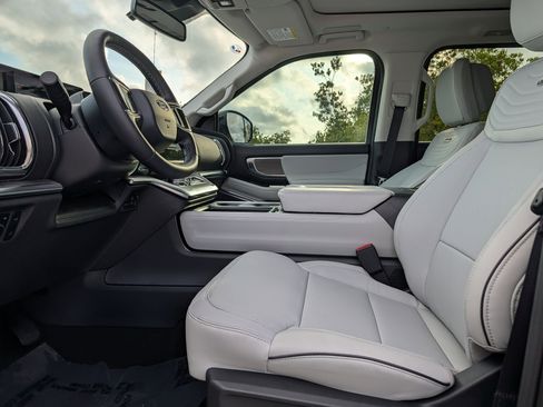 New 2026 Ford Expedition Max Platinum AWD/4WD image 34