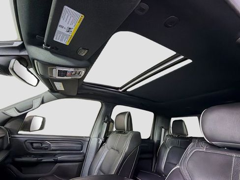 Used 2024 RAM 1500 Limited w/ Body Color Bumper Group image 16