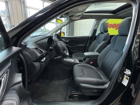 Used 2023 Subaru Forester Premium AWD/4WD image 11