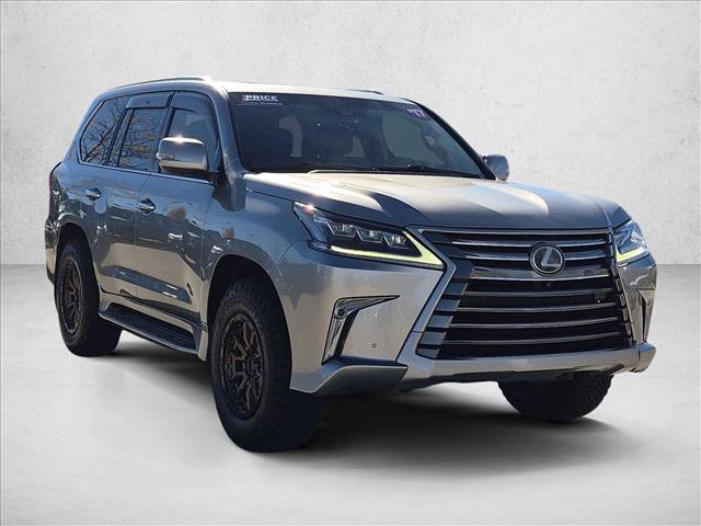 Used 2017 Lexus LX 570 4WD w/ Luxury Package image 3
