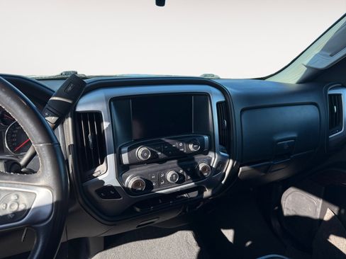 Used 2019 GMC Sierra 1500 SLE w/ SLE Value Package image 11
