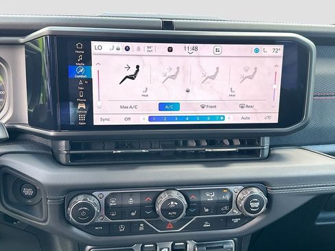 New 2025 Jeep Wrangler Unlimited Rubicon w/ Steel Bumper Group image 10