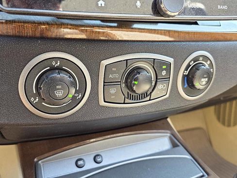 Used 2004 BMW Z4 3.0i image 27