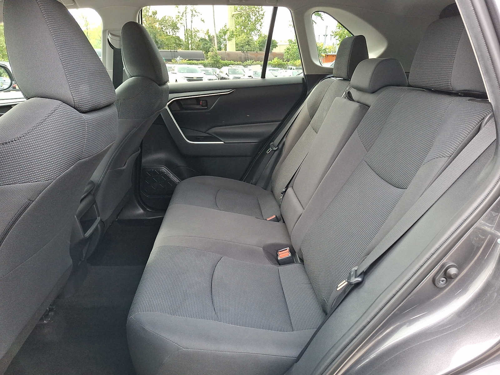 Used 2020 Toyota RAV4 LE w/ All Weather Liner Package AWD/4WD image 7