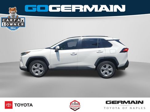 Used 2020 Toyota RAV4 XLE AWD/4WD image 12
