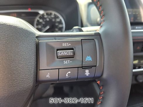 Used 2026 Nissan Rogue SV AWD/4WD image 27