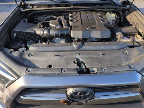 Used 2019 Toyota 4Runner Limited AWD/4WD image 22